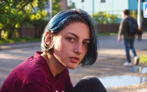 Cleanup pictures example removing people object with AI