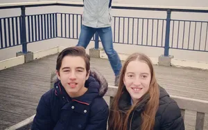 filterable-carousel-imagespeople-1-button