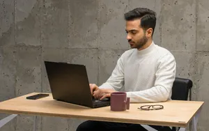 filterable-carousel-imagespeople-6-button