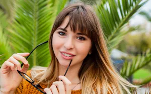 filterable-carousel-imagespeople-5-button